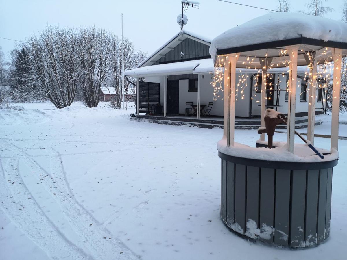Cosy, Homely House With A Large Courtyard Saarenkyla Luaran gambar